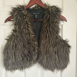 INC International Concepts Faux Fur Vest in Brown and Black Y2K Fake Fur Vest